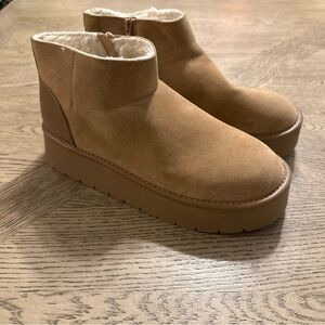 Women's Missy Platform Booties with Memory Foam Insole - Wild Fable Black Sz 10